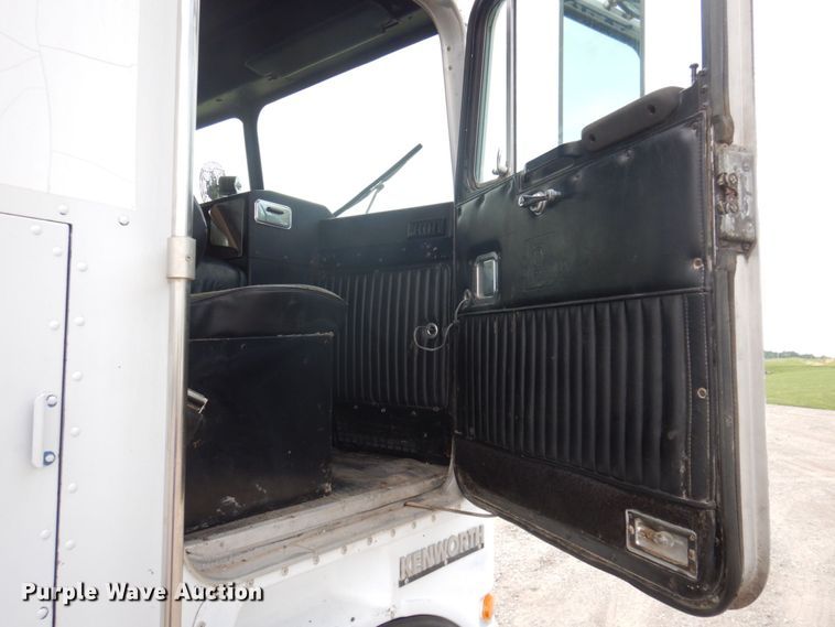 image for item DP5611 1984 Kenworth K100  semi truck