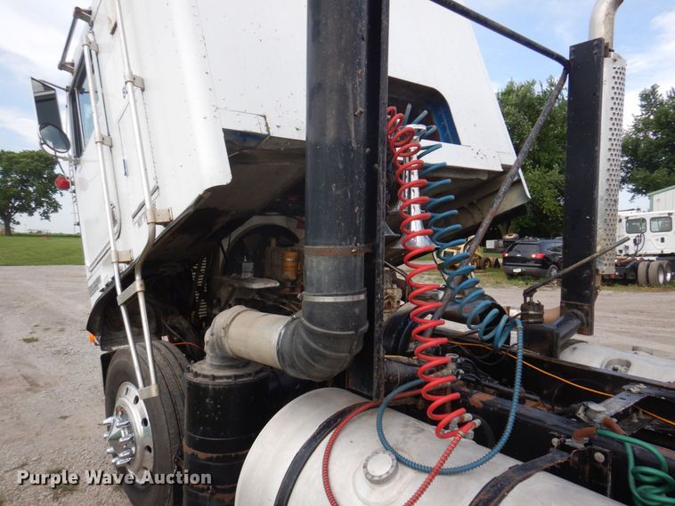 image for item DP5611 1984 Kenworth K100  semi truck