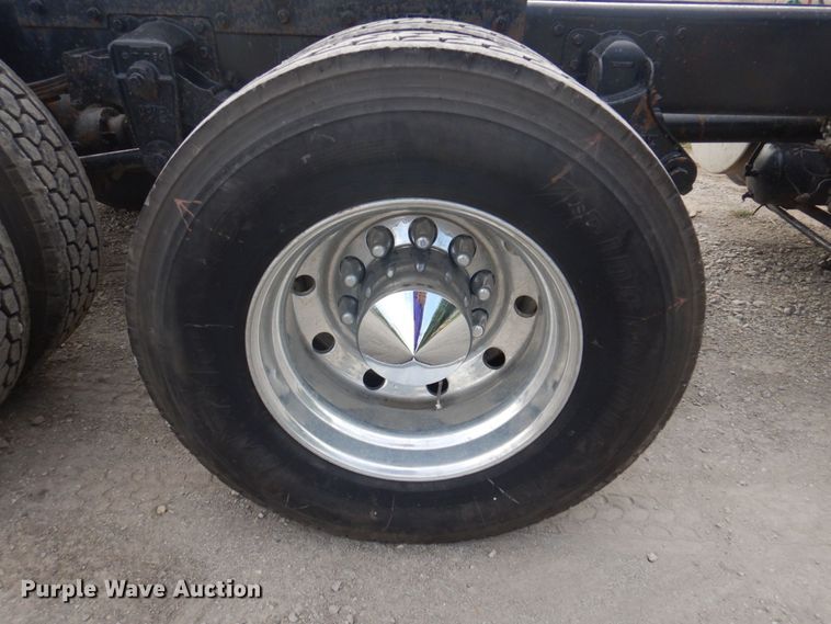 image for item DP5611 1984 Kenworth K100  semi truck