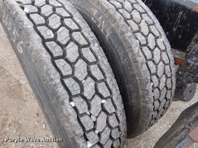 image for item DP5611 1984 Kenworth K100  semi truck