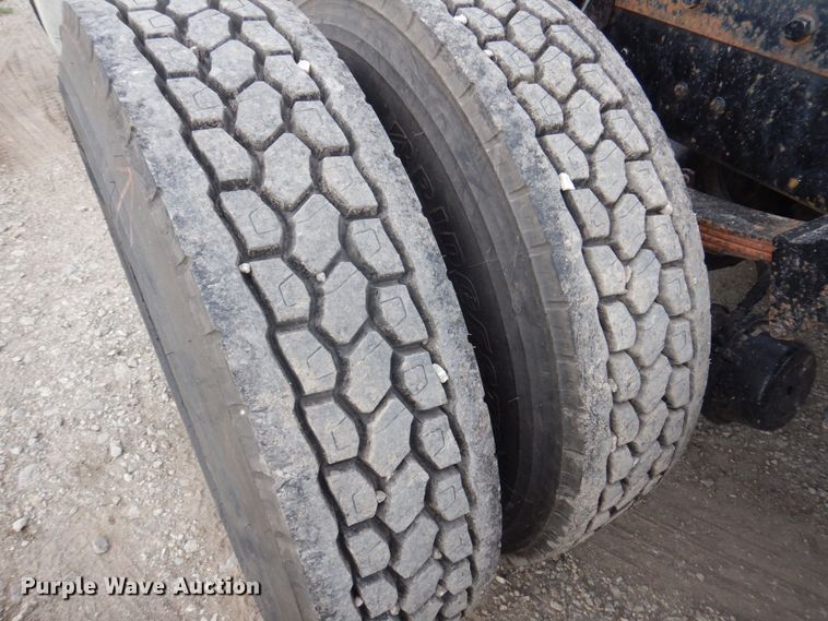 image for item DP5611 1984 Kenworth K100  semi truck