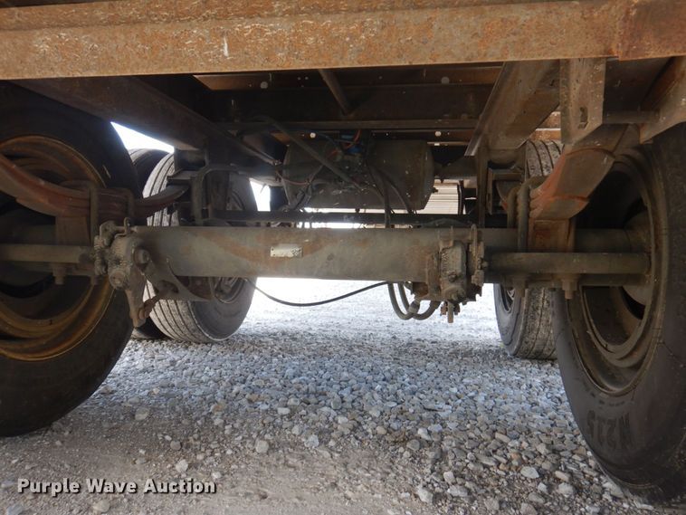 image for item DP5631 2003 Utility  refrigerated van trailer