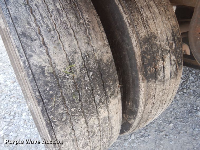 image for item DP5631 2003 Utility  refrigerated van trailer