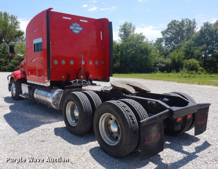 image for item DP5637 2012 Peterbilt 386  semi truck