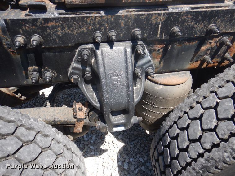 image for item DP5637 2012 Peterbilt 386  semi truck