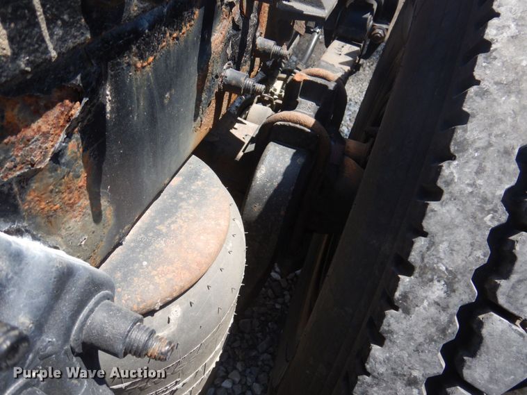 image for item DP5637 2012 Peterbilt 386  semi truck