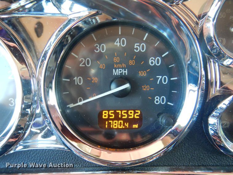 image for item DP5637 2012 Peterbilt 386  semi truck