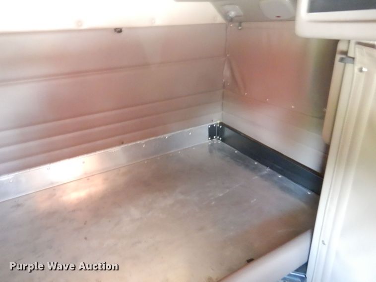 image for item DP5637 2012 Peterbilt 386  semi truck