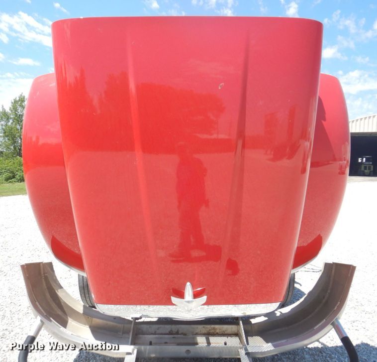 image for item DP5637 2012 Peterbilt 386  semi truck