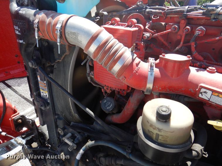 image for item DP5637 2012 Peterbilt 386  semi truck