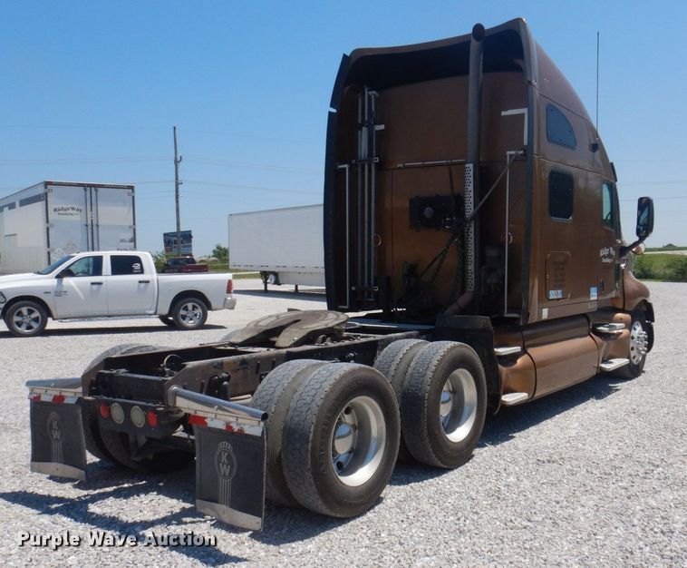 image for item DP5638 2009 Kenworth T2000  semi truck
