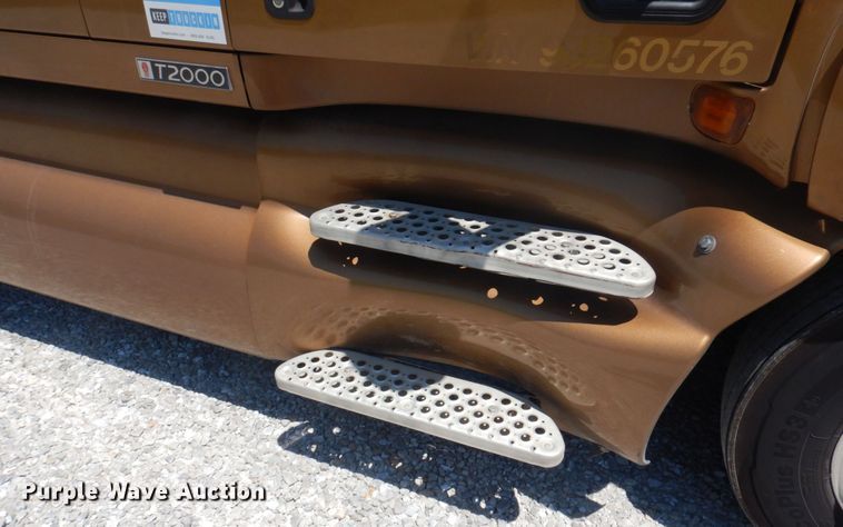 image for item DP5638 2009 Kenworth T2000  semi truck