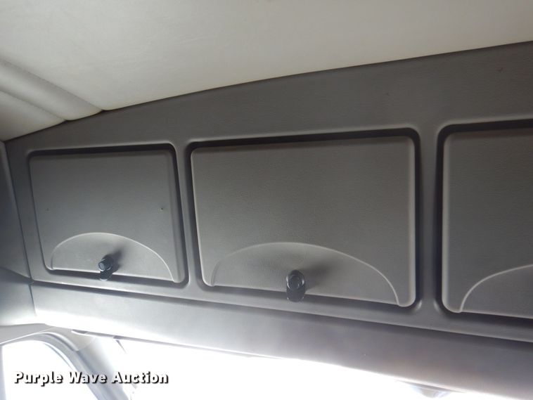 image for item DP5638 2009 Kenworth T2000  semi truck