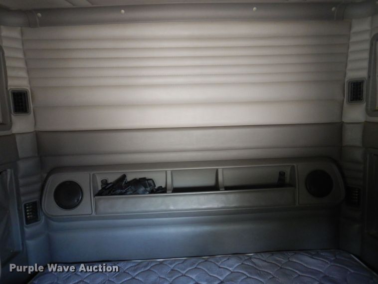 image for item DP5638 2009 Kenworth T2000  semi truck