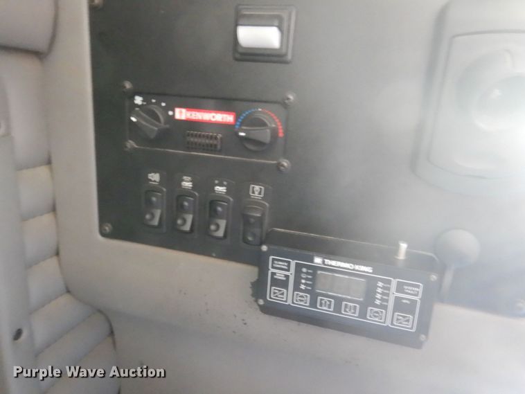 image for item DP5638 2009 Kenworth T2000  semi truck