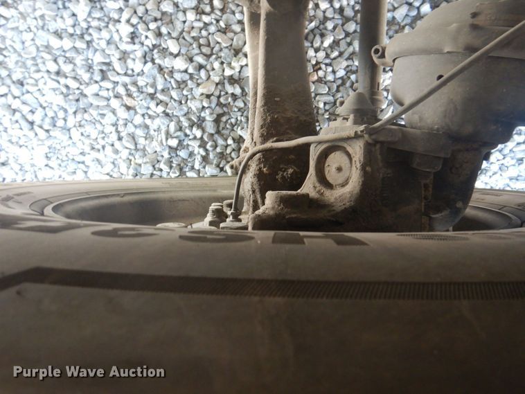 image for item DP5639 2015 Peterbilt 579  semi truck