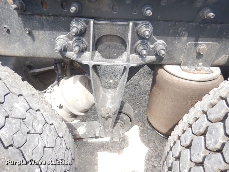 image for item DP5645 2014 International ProStar 122  semi truck