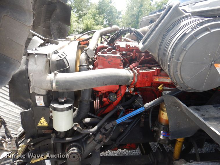 image for item DP5645 2014 International ProStar 122  semi truck