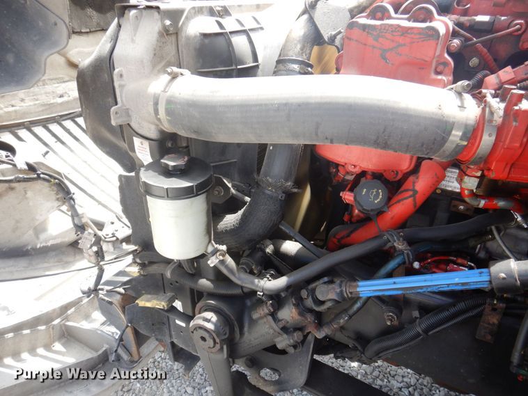 image for item DP5645 2014 International ProStar 122  semi truck