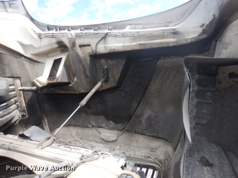 image for item DP5645 2014 International ProStar 122  semi truck