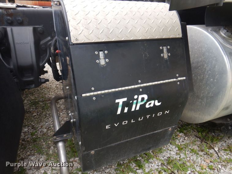 image for item DP5649 2016 Kenworth T680  semi truck