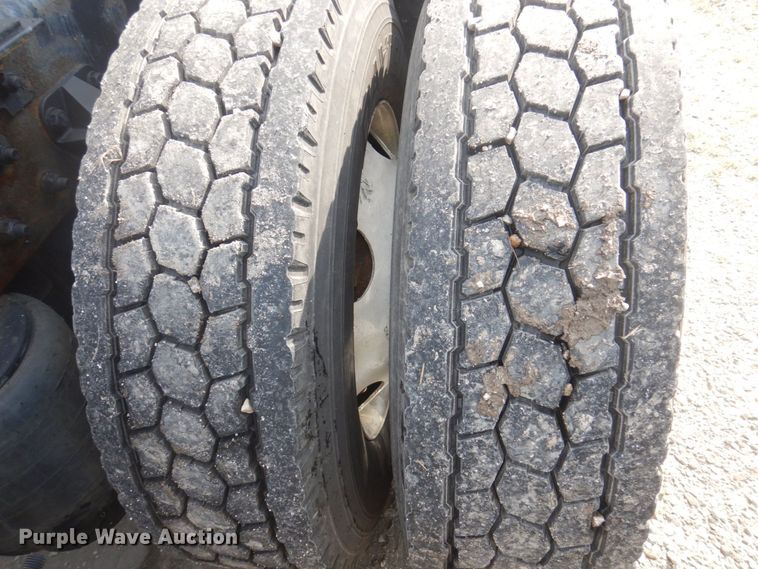 image for item DP5649 2016 Kenworth T680  semi truck