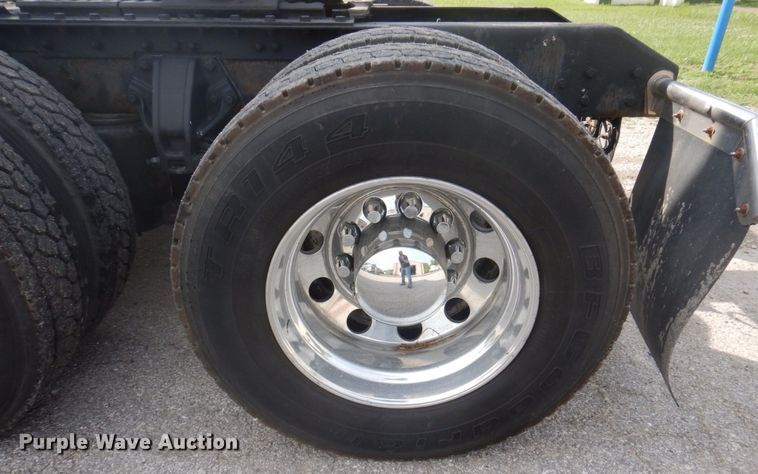 image for item DP5649 2016 Kenworth T680  semi truck