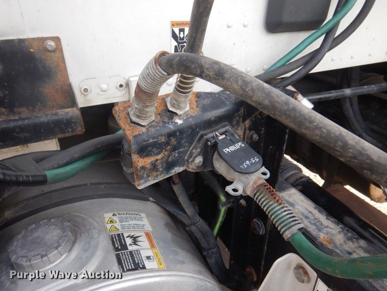 image for item DP5650 2016 Kenworth T680  semi truck