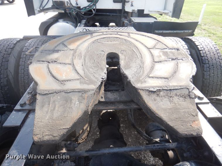 image for item DP5650 2016 Kenworth T680  semi truck