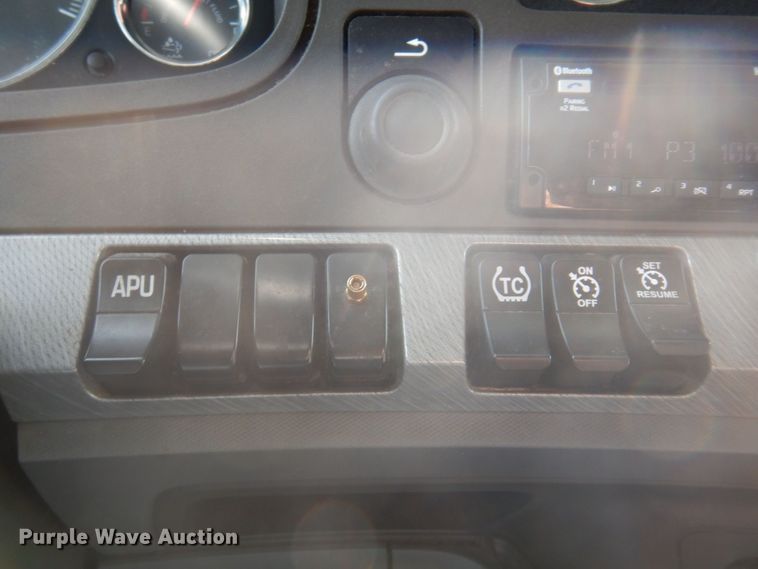 image for item DP5650 2016 Kenworth T680  semi truck