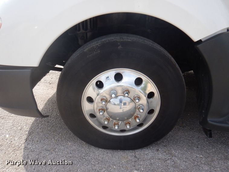 image for item DP5650 2016 Kenworth T680  semi truck