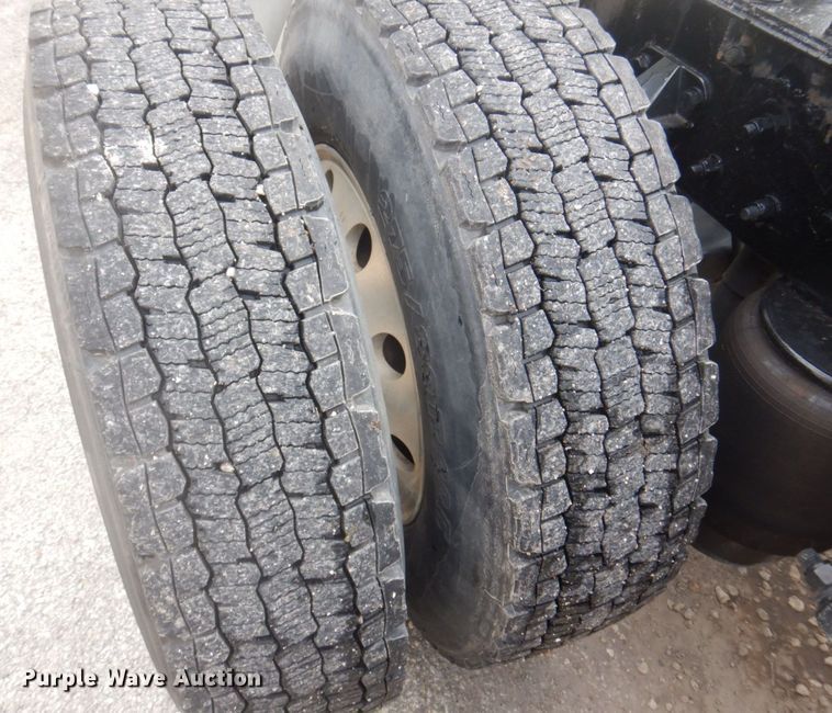 image for item DP5650 2016 Kenworth T680  semi truck