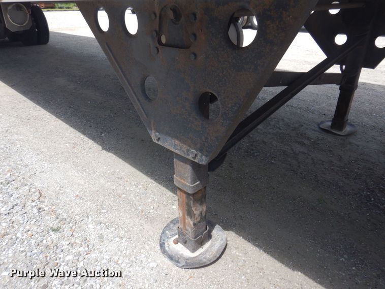 image for item DP5661 2005 Utility Trailer  refrigerated van trailer