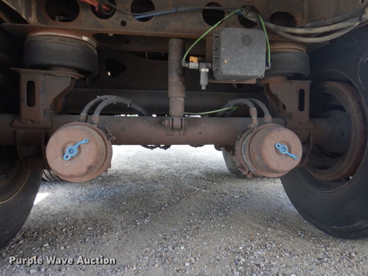 image for item DP5661 2005 Utility Trailer  refrigerated van trailer