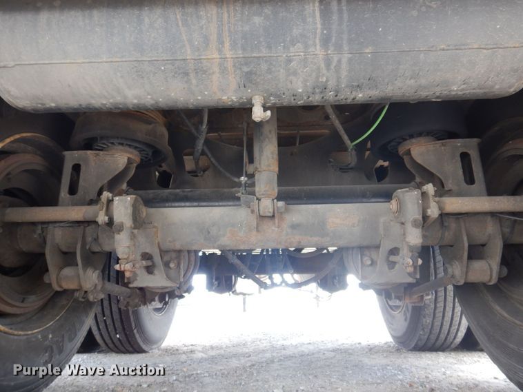 image for item DP5661 2005 Utility Trailer  refrigerated van trailer