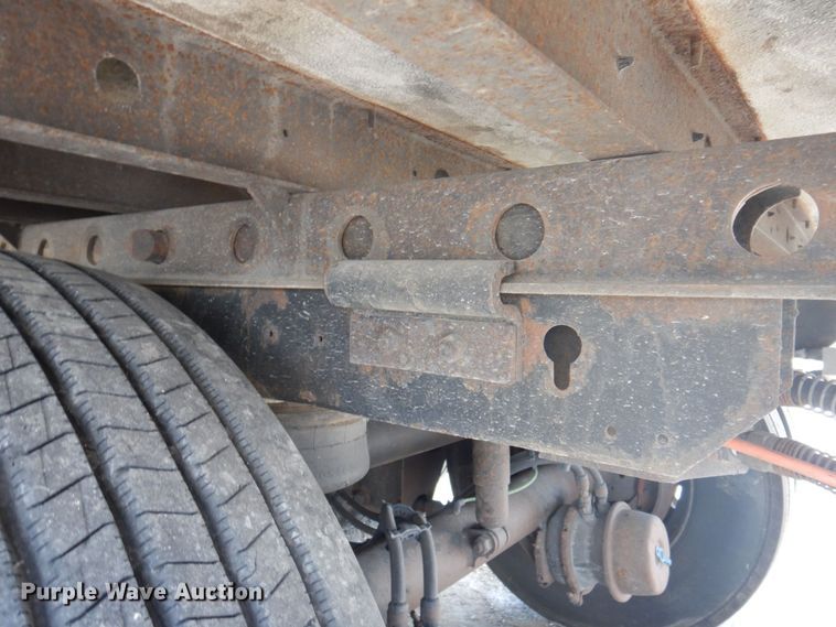 image for item DP5661 2005 Utility Trailer  refrigerated van trailer