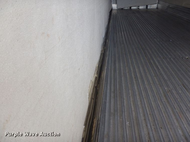 image for item DP5661 2005 Utility Trailer  refrigerated van trailer