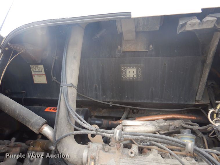 image for item DP5661 2005 Utility Trailer  refrigerated van trailer