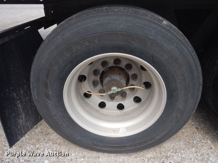 image for item DP5661 2005 Utility Trailer  refrigerated van trailer