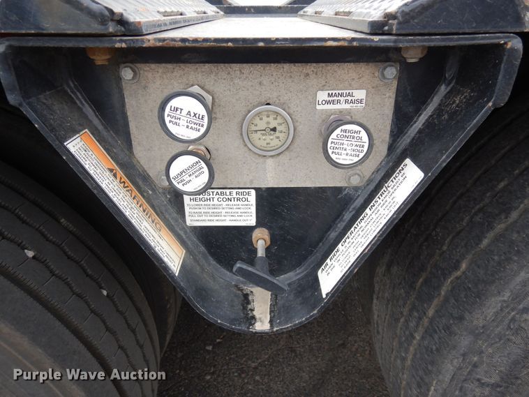 image for item DR1266 2019 Trail King TK110HDG  lowboy equipment trailer