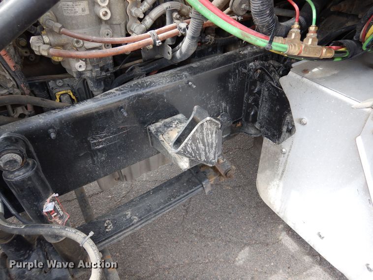 image for item DR1267 2012 Western Star W4900SF  semi truck