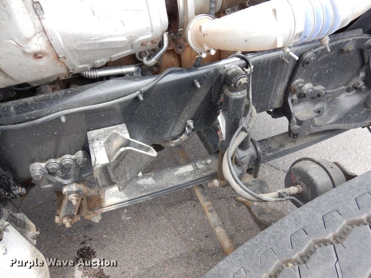 image for item DR1267 2012 Western Star W4900SF  semi truck