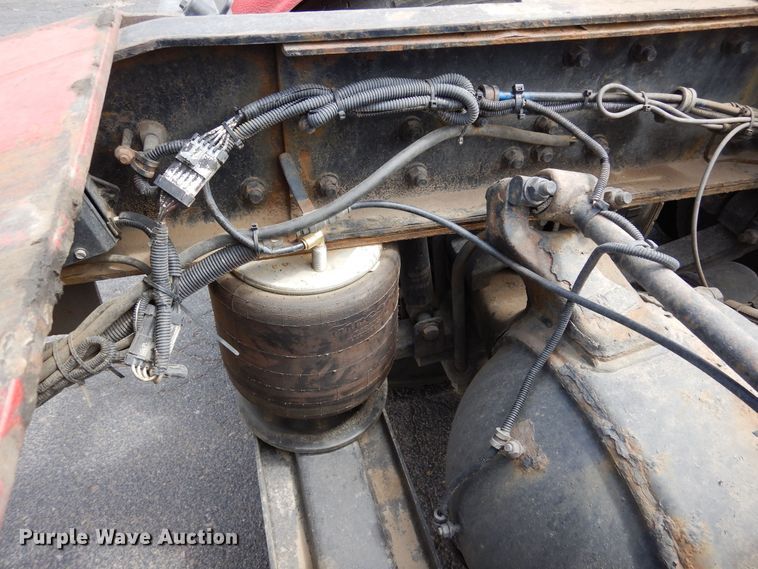 image for item DR1267 2012 Western Star W4900SF  semi truck