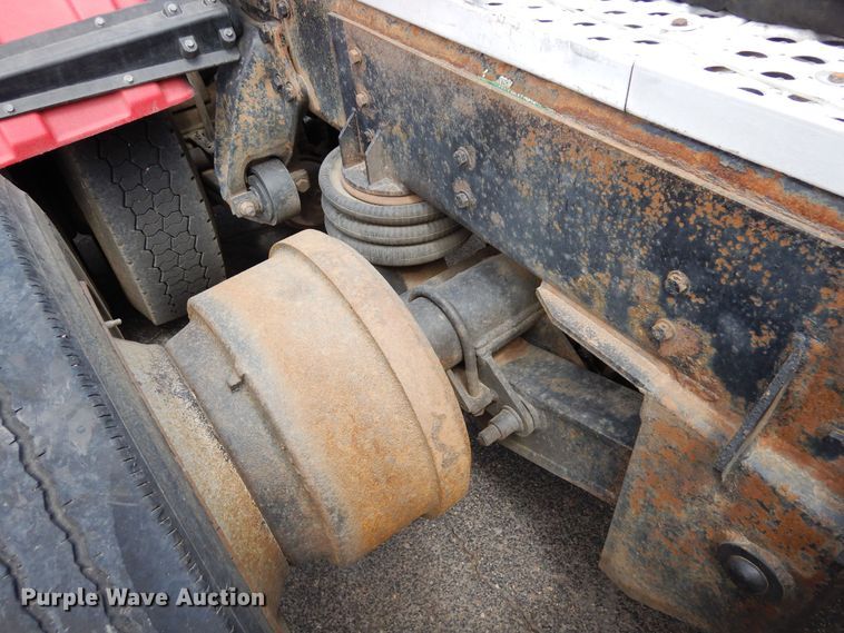 image for item DR1267 2012 Western Star W4900SF  semi truck