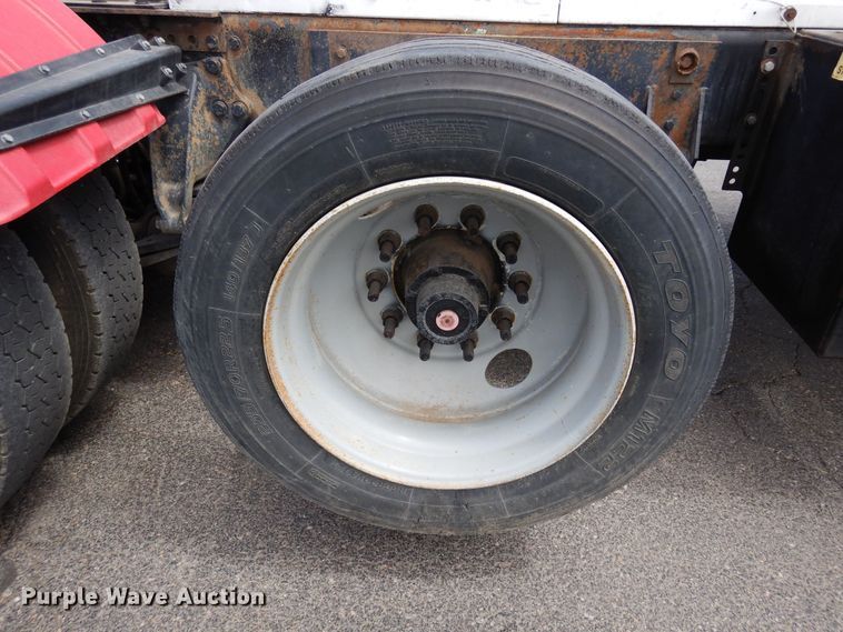 image for item DR1267 2012 Western Star W4900SF  semi truck