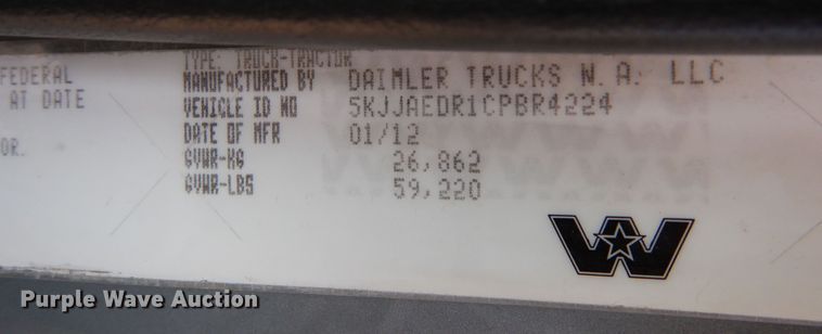 image for item DR1267 2012 Western Star W4900SF  semi truck