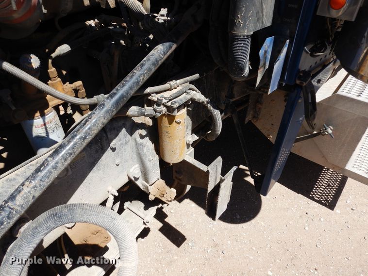 image for item DR1275 2007 Peterbilt 379  semi truck