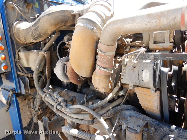image for item DR1275 2007 Peterbilt 379  semi truck