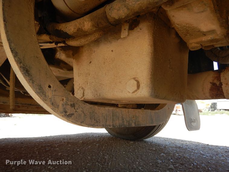 image for item DR1275 2007 Peterbilt 379  semi truck