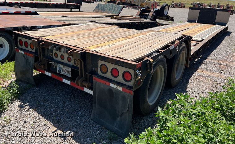 image for item DR1562 2004 X-L Specialized  lowboy equipment trailer